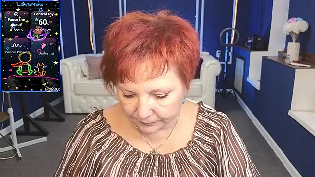 Snapshot of Kira_Kenett chatting on September 14, 2025, 11:10 am Kira Kenett online show from September 14, 2025, 11:10 am