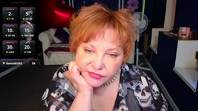 Kira Kenett online show from May 23, 2026, 1:04 am