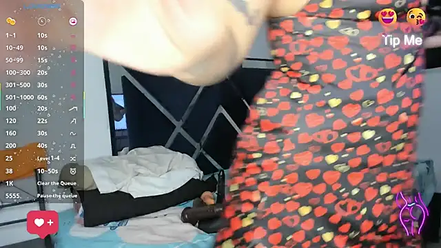 jenny cherryy online show from November 9, 2025, 10:19 am