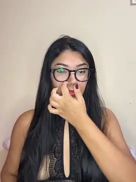 Alexa69xx online show from April 29, 2026, 9:32 pm