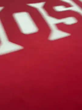 TiffanyyLam online show from September 18, 2025, 11:24 am