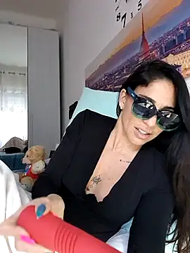 Snapshot of sexy7883 chatting on March 15, 2025, 5:26 pm sexy7883 online show from March 15, 2025, 5:26 pm