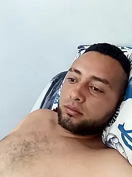 Snapshot of angelitocalientico chatting on March 3, 2026, 12:12 pm angelitocalientico online show from March 3, 2026, 12:12 pm