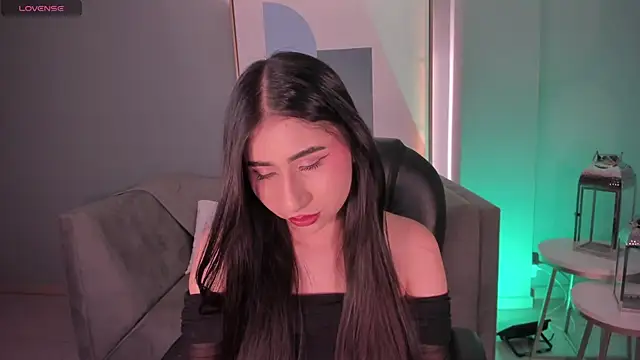 MayaMoretti  online show from March 21, 2026, 3:30 am