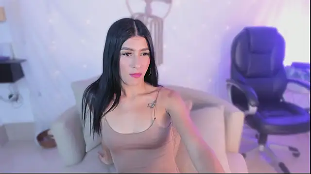 Snapshot of Ginni_charlotte chatting on March 11, 2026, 12:37 am Ginni charlotte online show from March 11, 2026, 12:37 am