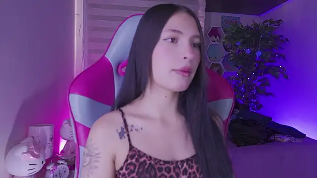 Snapshot of Rebecah_1 chatting on March 17, 2026, 3:26 pm Rebecah 1 online show from March 17, 2026, 3:26 pm