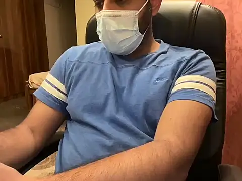 Snapshot of BobgaBonga chatting on October 29, 2025, 6:40 pm BobgaBonga online show from October 29, 2025, 6:40 pm