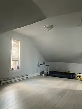 Snapshot of bunbun420247 chatting on April 1, 2026, 6:27 pm bunbun420247 online show from April 1, 2026, 6:27 pm