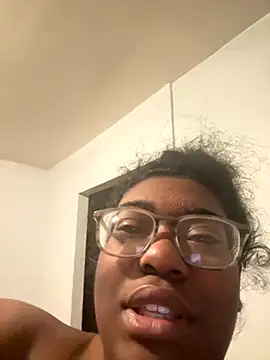 bunbun420247 online show from November 4, 2025, 3:43 am