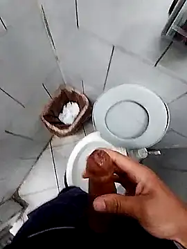 Deivi159078 online show from November 11, 2025, 12:27 am