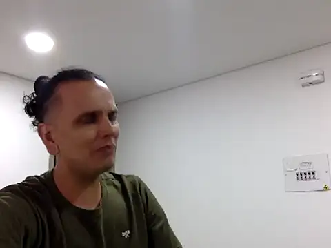 KianxxTeach online show from March 29, 2026, 9:49 pm