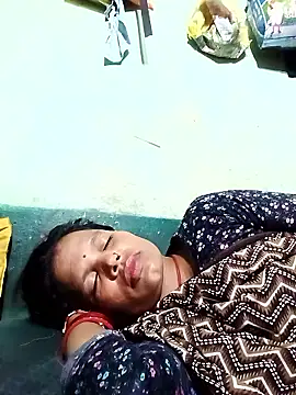 Snapshot of Sapna_ji45 chatting on October 5, 2025, 8:49 am Sapna ji45 online show from October 5, 2025, 8:49 am