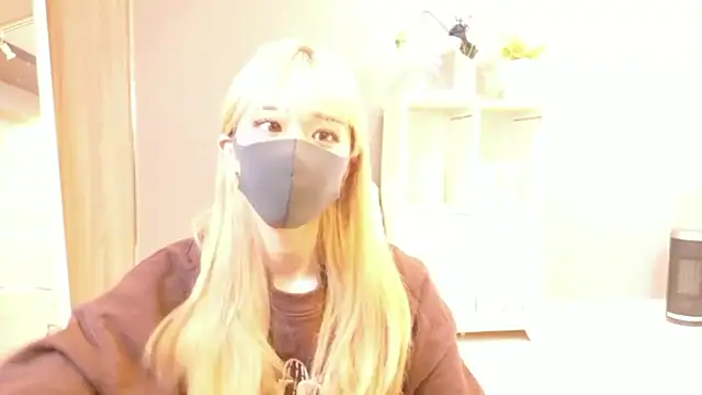 Snapshot of Una_chan_ chatting on October 21, 2025, 11:59 pm Una chan online show from October 21, 2025, 11:59 pm