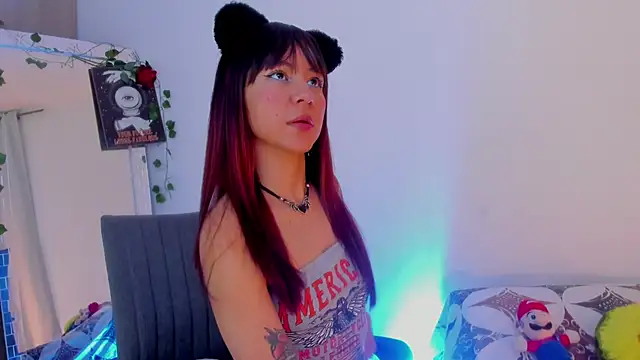 Snapshot of Genesiissss chatting on November 2, 2025, 1:10 am Genesiissss online show from November 2, 2025, 1:10 am