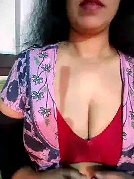 Snapshot of Deepa_Sharma143 chatting on February 2, 2026, 2:10 am Deepa Sharma143 online show from February 2, 2026, 2:10 am