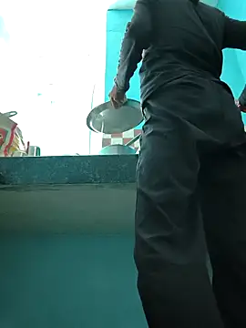 Hot-Soniya2 online show from November 30, 2025, 3:40 am