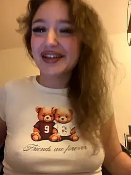 Snapshot of GermanCocoo chatting on September 10, 2025, 7:46 pm GermanCocoo online show from September 10, 2025, 7:46 pm