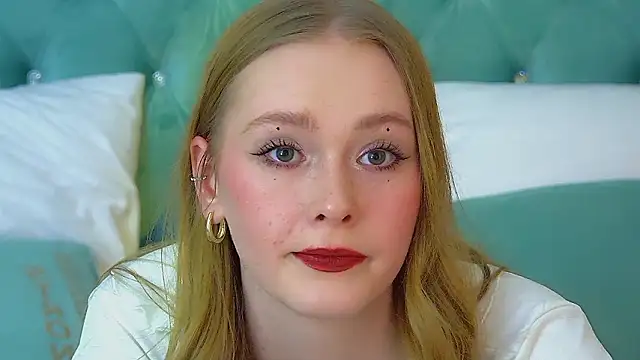 AgataFoxley online show from January 31, 2026, 7:12 pm