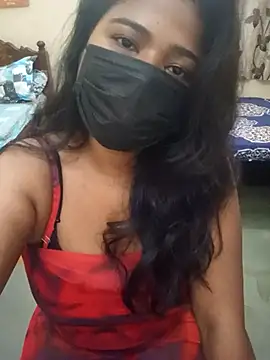 Snapshot of HAANNIAA chatting on December 18, 2025, 1:48 pm HAANNIAA online show from December 18, 2025, 1:48 pm