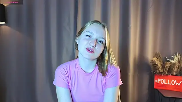 Snapshot of VinnieSerrano chatting on September 18, 2025, 1:14 pm VinnieSerrano online show from September 18, 2025, 1:14 pm