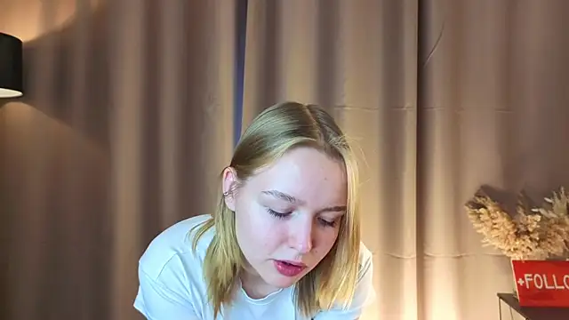 Snapshot of VinnieSerrano chatting on September 10, 2025, 1:10 pm VinnieSerrano online show from September 10, 2025, 1:10 pm