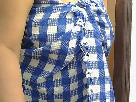 Snapshot of Cute_Girl51 chatting on September 10, 2025, 11:20 am Cute Girl51 online show from September 10, 2025, 11:20 am