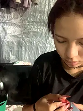 Snapshot of JezebelAsh2 chatting on November 4, 2025, 3:38 pm JezebelAsh2 online show from November 4, 2025, 3:38 pm