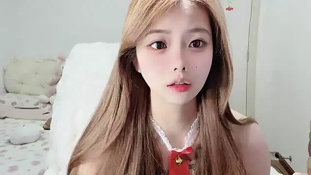 xiaoyugan-99 online show from December 21, 2025, 3:36 pm