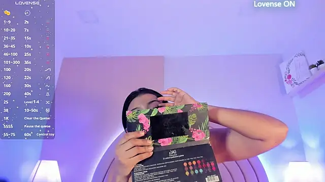 Snapshot of MarcelineTemptation chatting on October 6, 2025, 12:17 pm MarcelineTemptation online show from October 6, 2025, 12:17 pm