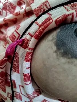 Snapshot of Hot_lali_555 chatting on March 4, 2026, 4:37 pm Hot lali 555 online show from March 4, 2026, 4:37 pm