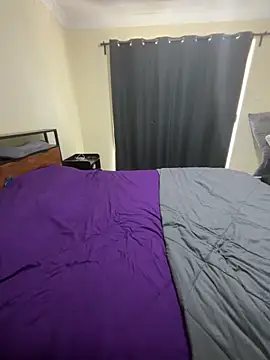 aussiepeaches online show from October 14, 2025, 12:55 am