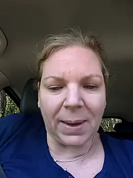 Snapshot of aussiepeaches chatting on April 7, 2026, 2:46 am aussiepeaches online show from April 7, 2026, 2:46 am