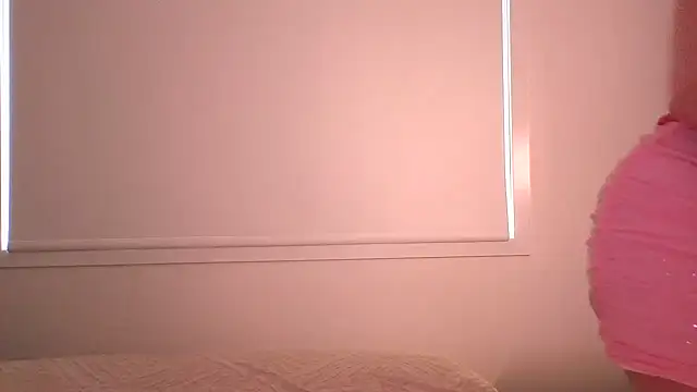aussiepeaches online show from May 18, 2026, 2:12 am