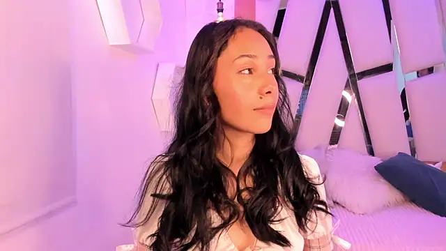 Snapshot of Any_clark chatting on November 22, 2025, 8:40 pm Any clark online show from November 22, 2025, 8:40 pm