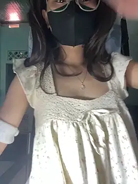 Fin-xinh18 online show from October 5, 2025, 7:43 am