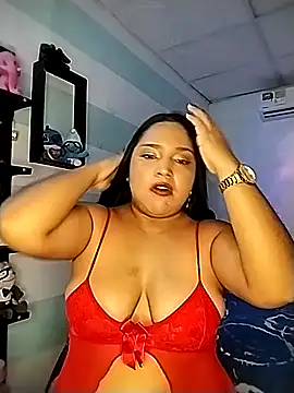 Snapshot of Angelly_ricura chatting on September 19, 2025, 2:21 pm Angelly ricura online show from September 19, 2025, 2:21 pm