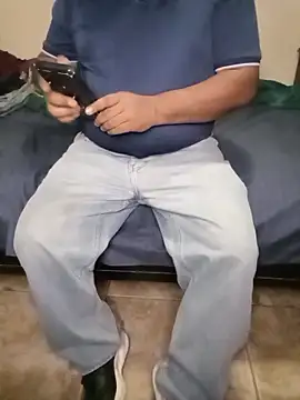 Snapshot of HomHot47 chatting on April 11, 2026, 6:32 am HomHot47 online show from April 11, 2026, 6:32 am