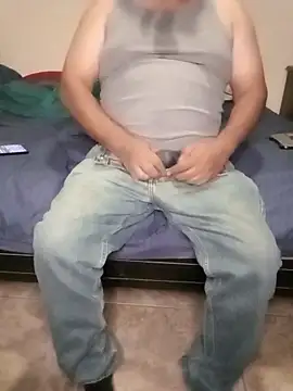 Snapshot of HomHot47 chatting on March 15, 2026, 6:53 am HomHot47 online show from March 15, 2026, 6:53 am