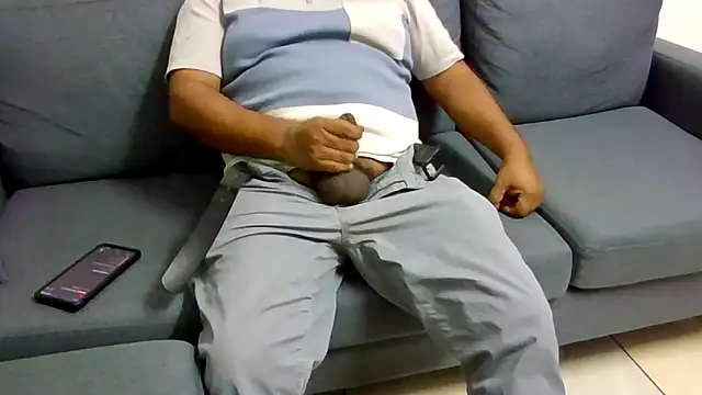 Snapshot of HomHot47 chatting on April 3, 2026, 10:16 pm HomHot47 online show from April 3, 2026, 10:16 pm