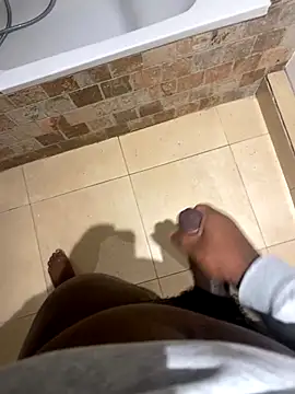 Coquin R97 online show from November 13, 2025, 12:31 pm