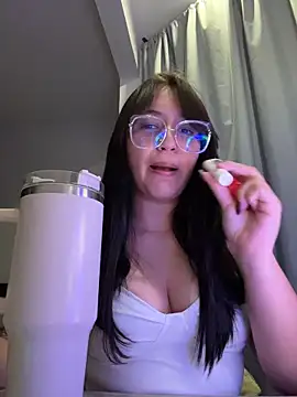 Snapshot of Angeldusttt chatting on September 30, 2025, 1:44 am Angeldusttt online show from September 30, 2025, 1:44 am