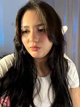 Snapshot of Angeldusttt chatting on November 27, 2025, 5:46 pm Angeldusttt online show from November 27, 2025, 5:46 pm