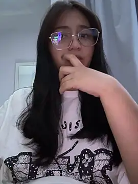 Snapshot of Angeldusttt chatting on September 21, 2025, 2:55 pm Angeldusttt online show from September 21, 2025, 2:55 pm