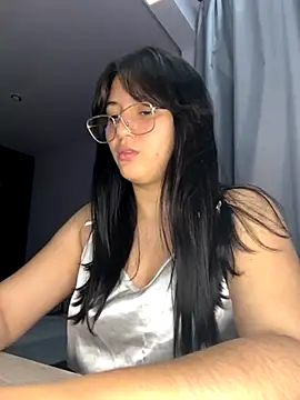 Snapshot of Angeldusttt chatting on September 11, 2025, 3:39 am Angeldusttt online show from September 11, 2025, 3:39 am