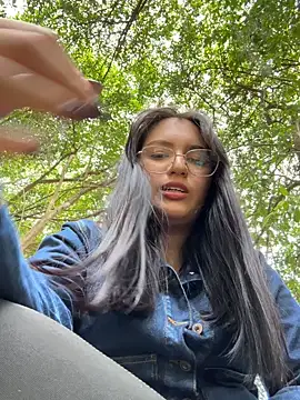 Snapshot of Angeldusttt chatting on September 19, 2025, 6:45 pm Angeldusttt online show from September 19, 2025, 6:45 pm