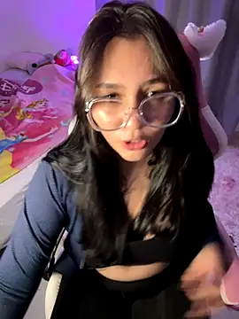 Snapshot of Angeldusttt chatting on November 25, 2025, 5:57 pm Angeldusttt online show from November 25, 2025, 5:57 pm