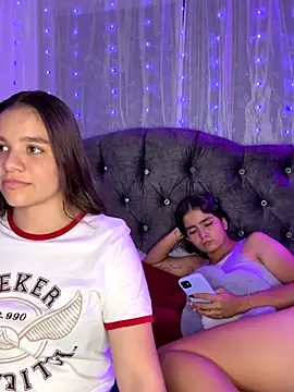 Ashley and Zoe online show from September 14, 2025, 11:38 pm