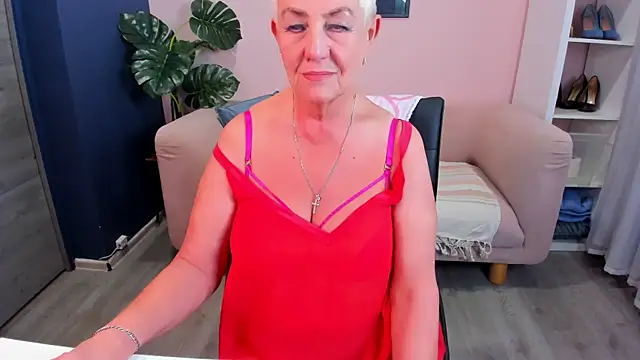 HotandMature online show from March 21, 2025, 8:39 am