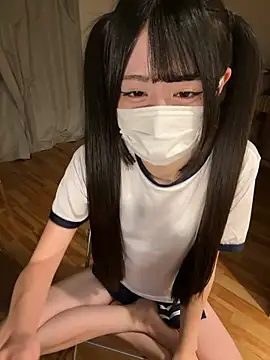 mayuchan12345 online show from September 28, 2025, 10:11 am