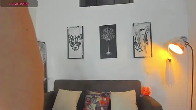 Justin kingX7 online show from October 27, 2025, 1:06 am